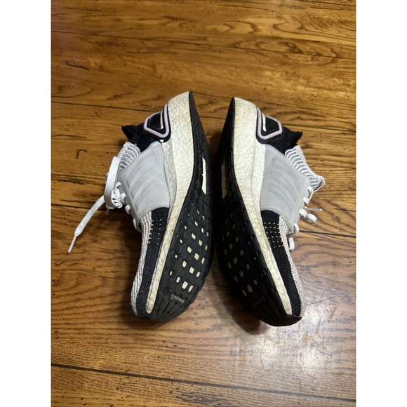Adidas UltraBoost 19 Running Shoes Crystal White Lace Sneakers G27481 Wms 10US - Picture 3 of 12